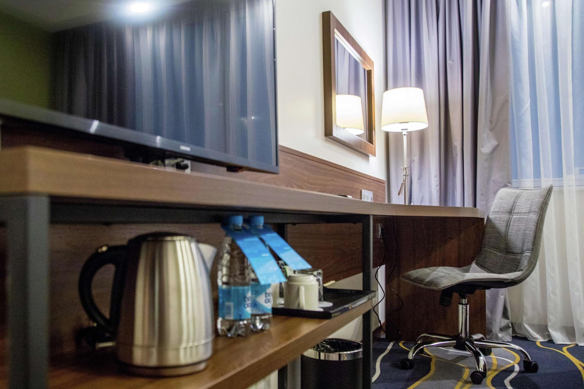 מלון Hampton By Hilton ברסט מראה חיצוני תמונה