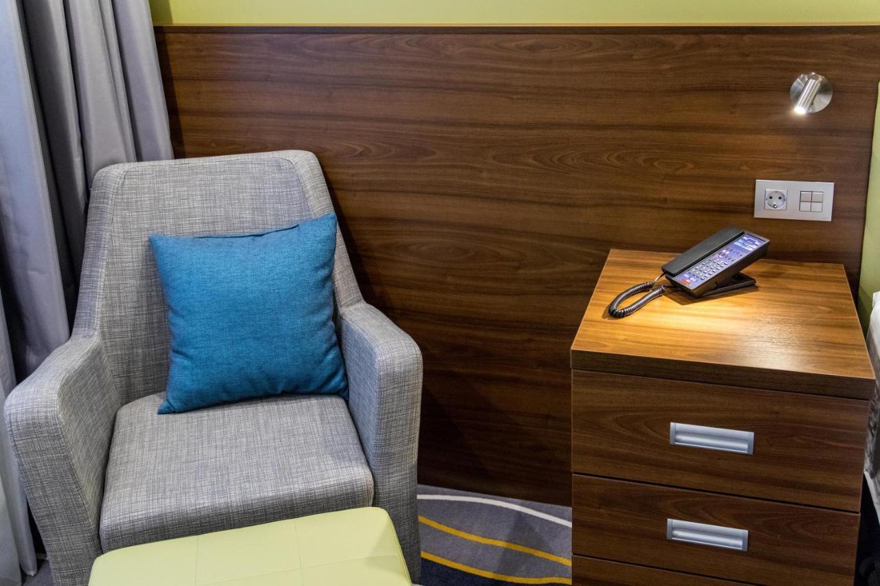 מלון Hampton By Hilton ברסט מראה חיצוני תמונה