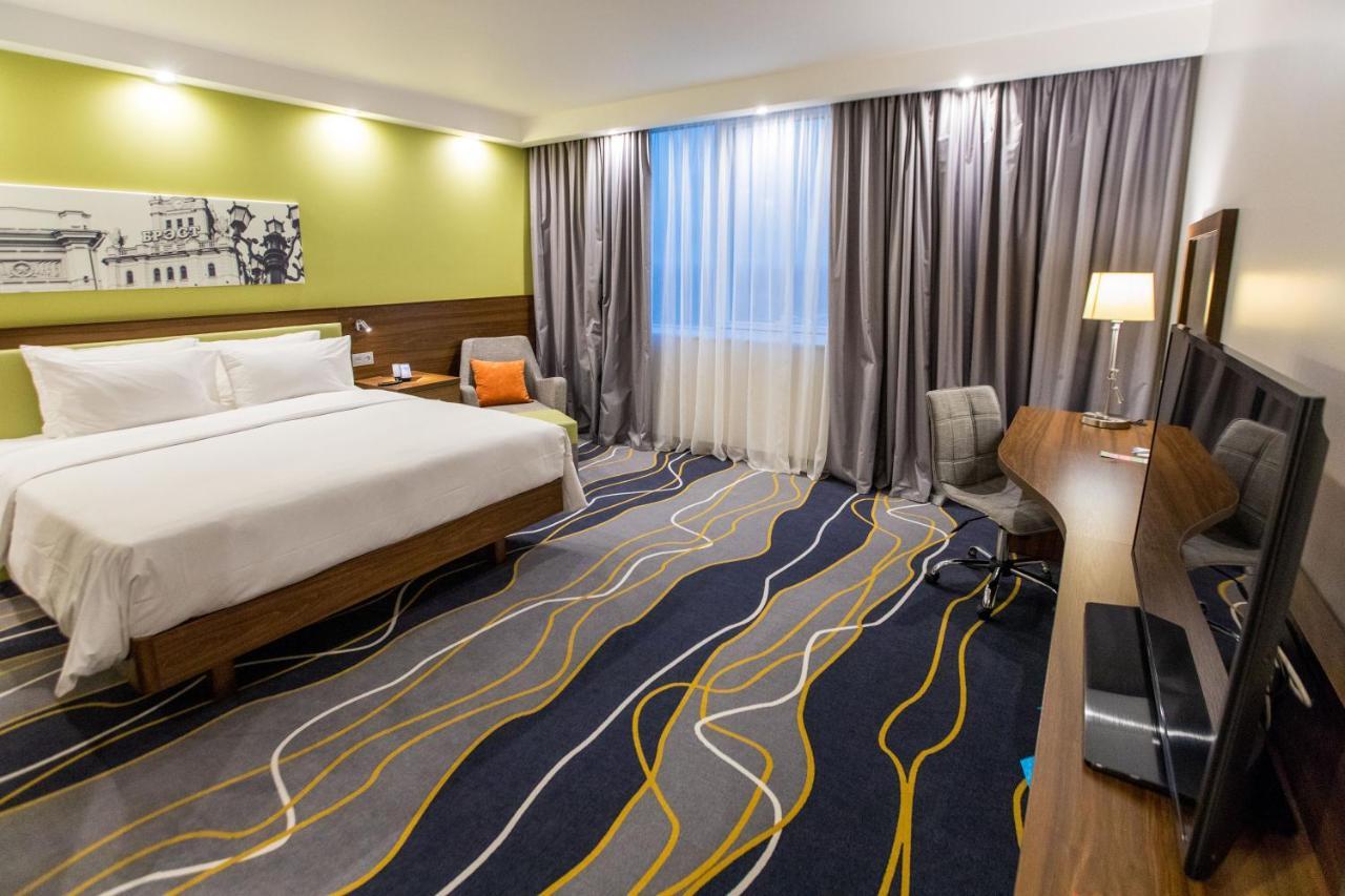 מלון Hampton By Hilton ברסט מראה חיצוני תמונה