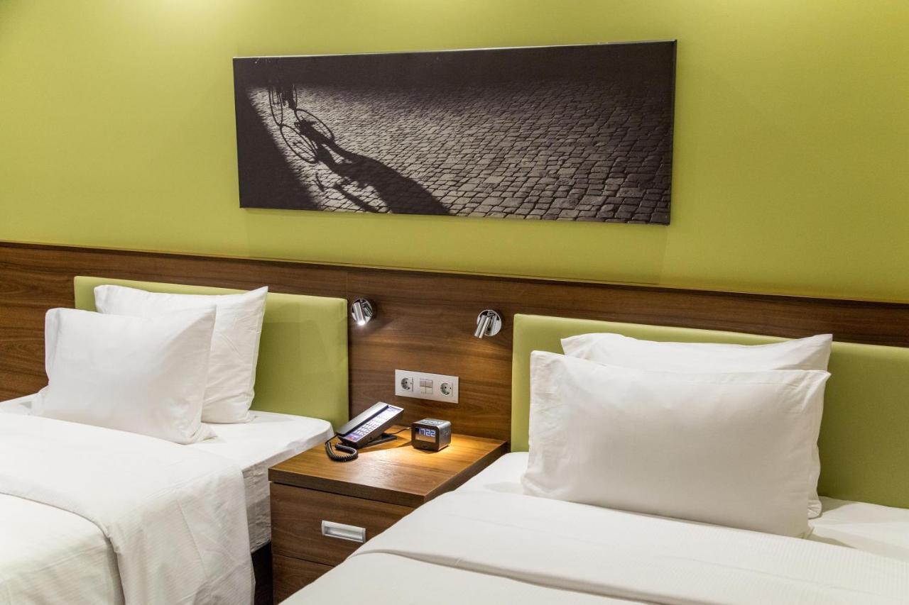 מלון Hampton By Hilton ברסט מראה חיצוני תמונה