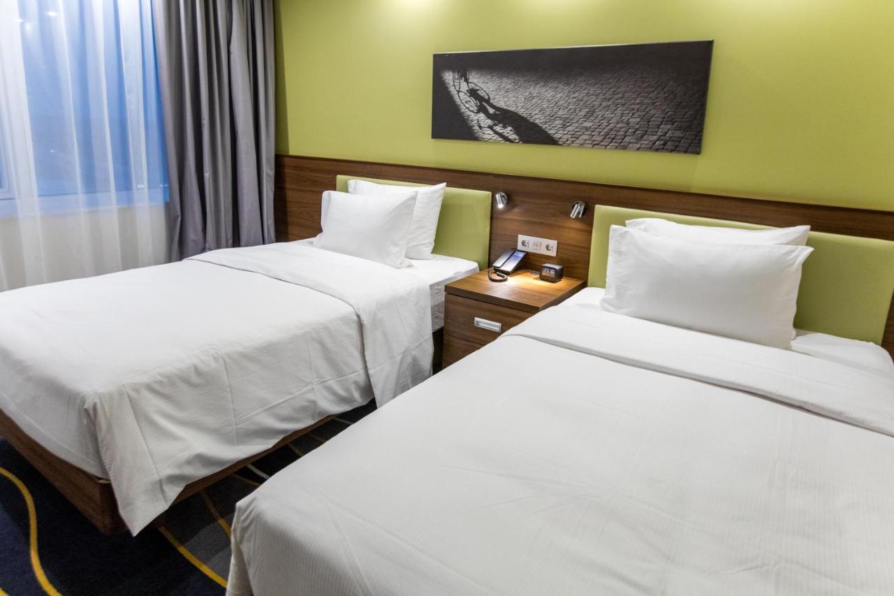 מלון Hampton By Hilton ברסט מראה חיצוני תמונה