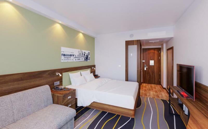 מלון Hampton By Hilton ברסט מראה חיצוני תמונה